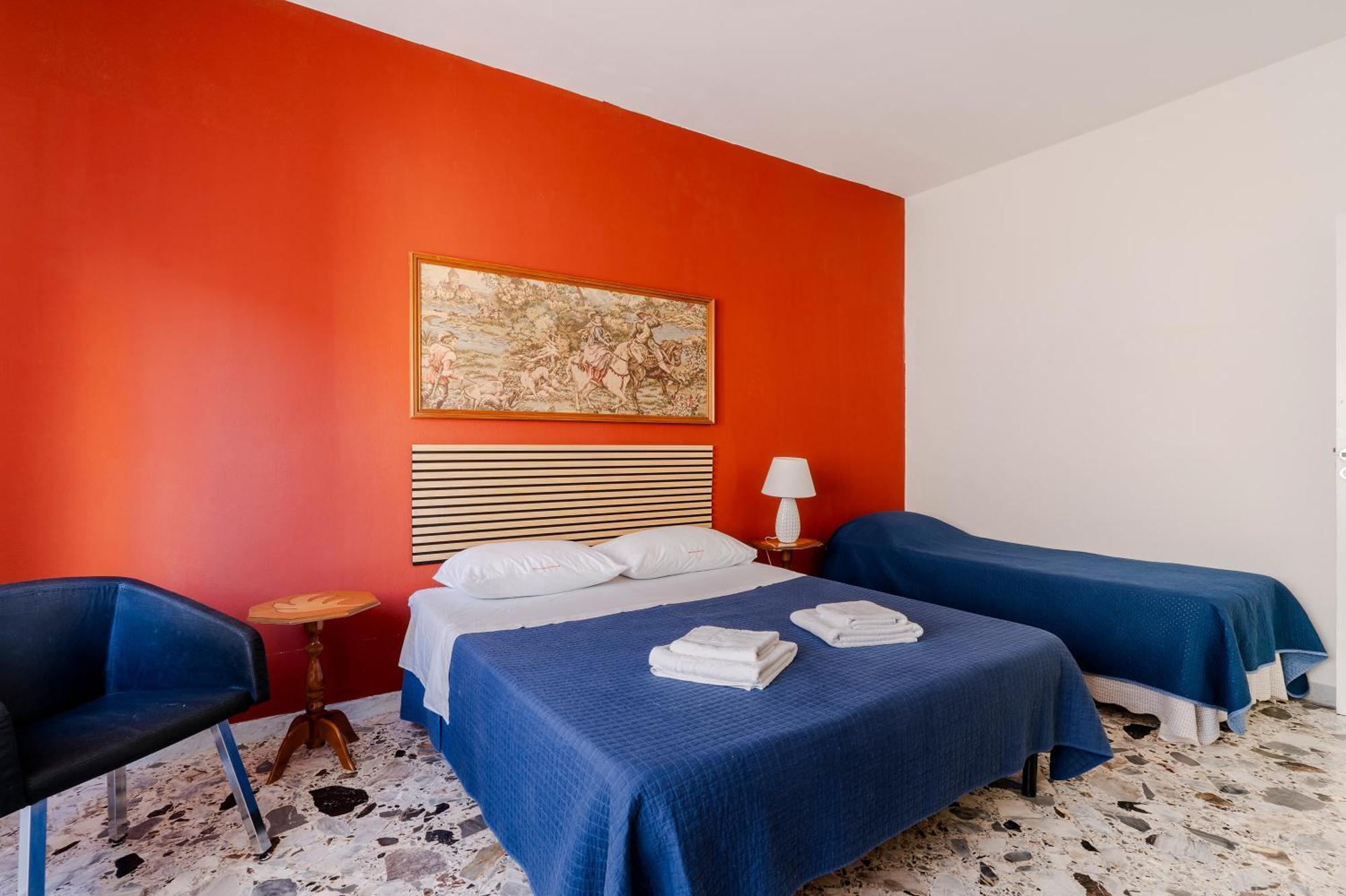 Casa Di Madre Antonia Hotel Brindisi Exterior photo